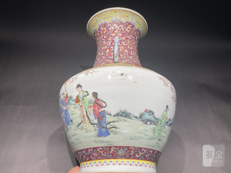 清光绪 洋彩宝相花桃村夜宴图双龙耳大尊 - 图3